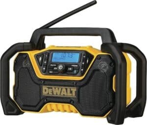 DEWALT DCR028B Bluetooth cordless and corded jobsite radio